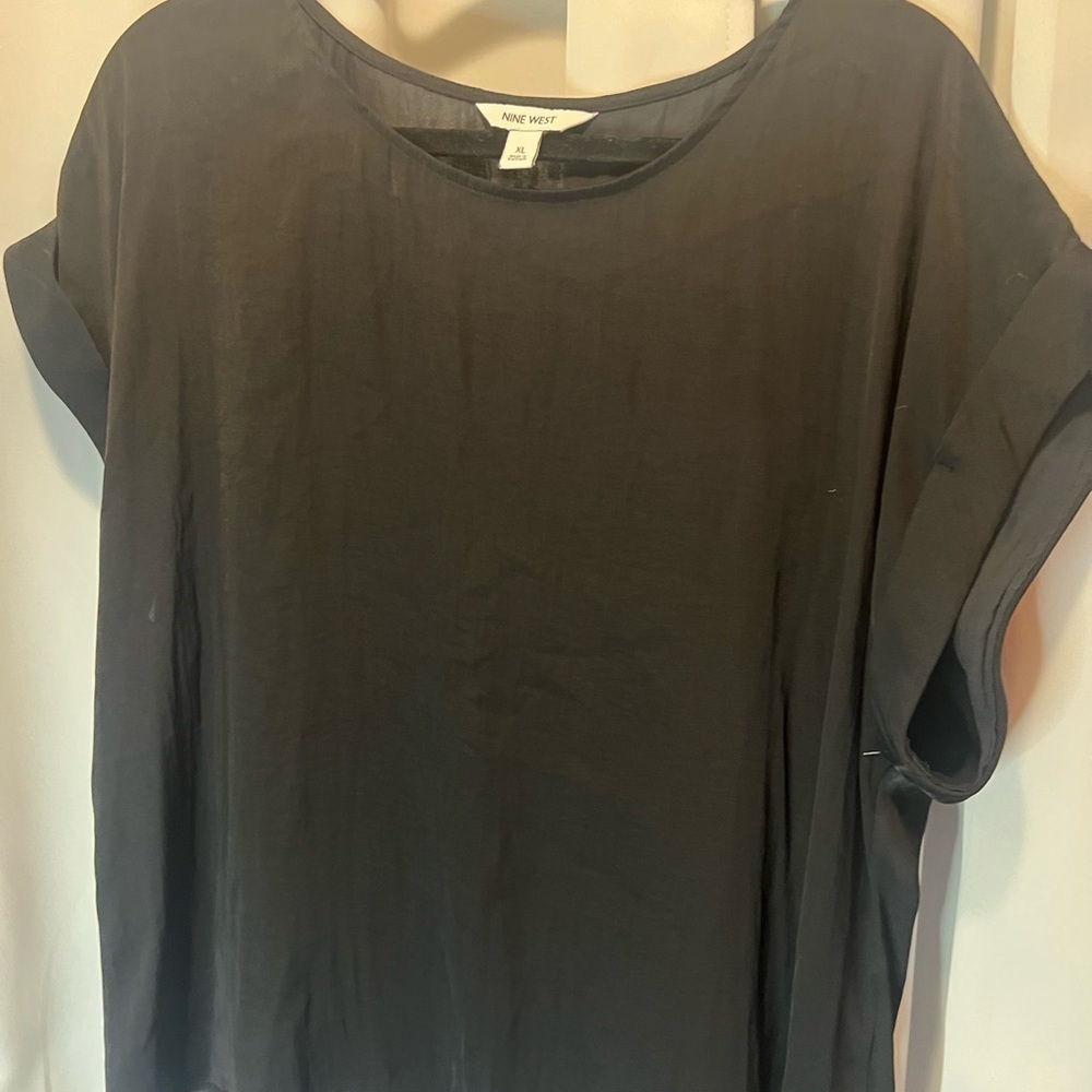 Nine West Black Cuffed Sleeve Relaxed Silky T-Shirt XL - Picture 2 of 4